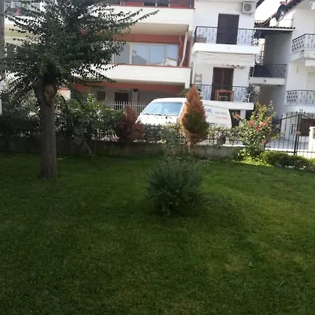 Christina's House!! Holiday home Pefkochori